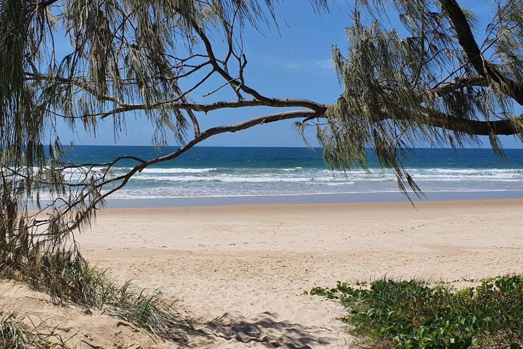 Your Place. Enjoy The Beach Retreat レインボー・ビーチ エクステリア 写真
